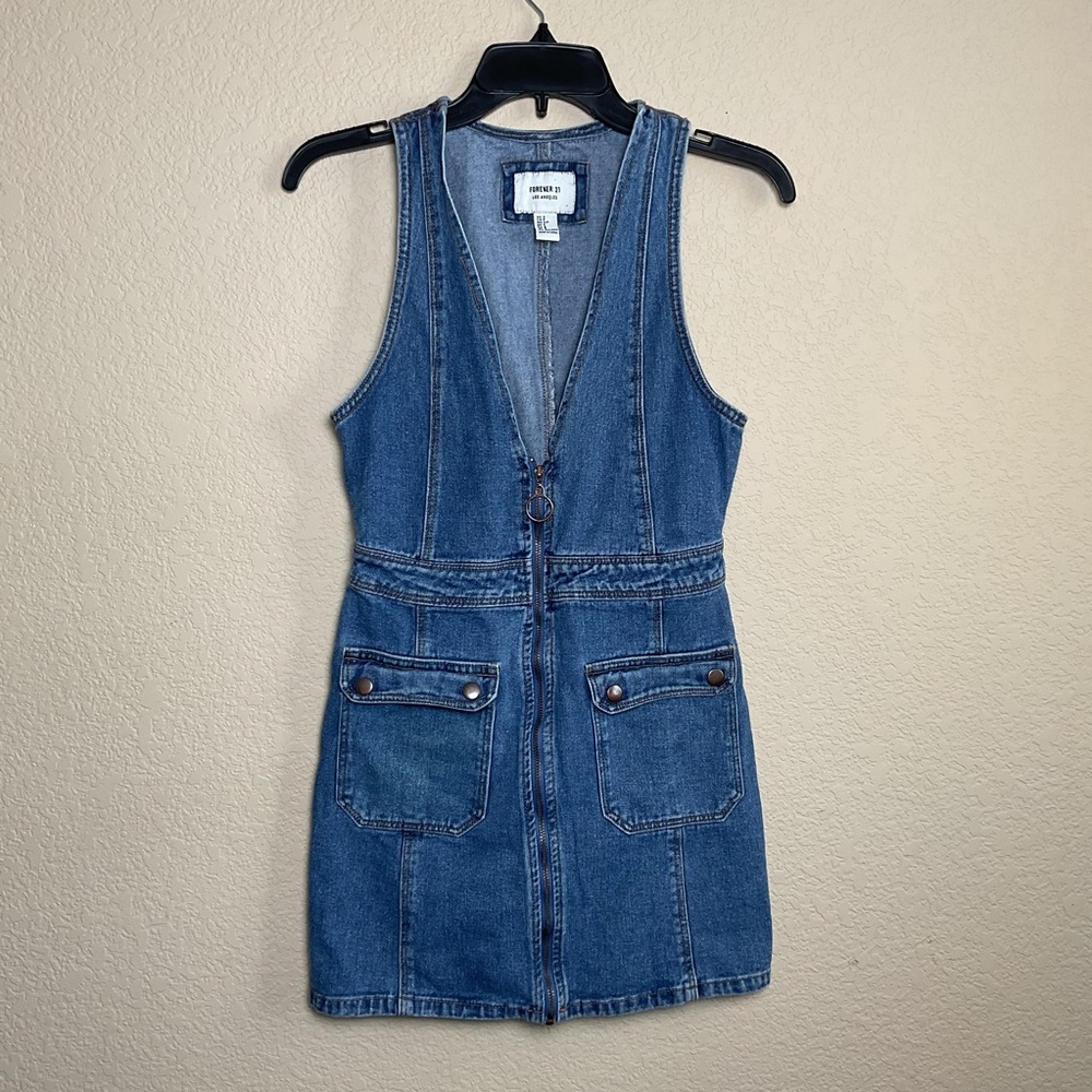 Forever 21 Womens Small Retro Denim Dress Deep V-Neck Zip Up Pockets Cotton‎